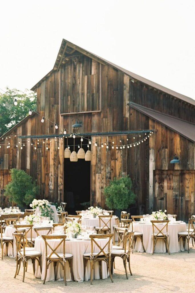 Barn-Ranch-or-Farm-Wedding-venue