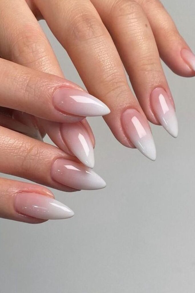Bridal-Chrome-Nails-That-Look-Luxurious
