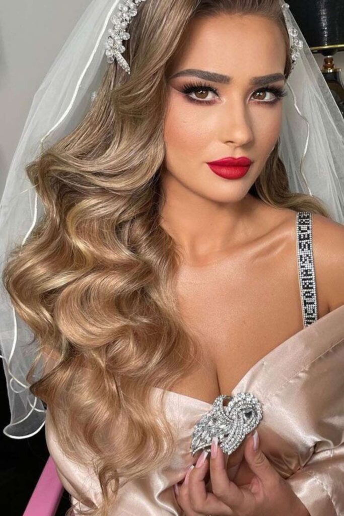 Honey-Blonde-Brides