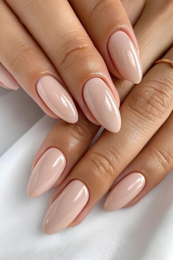 Rosy-Beige-wedding-nails