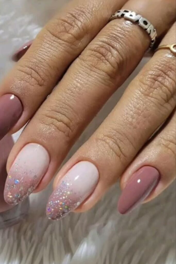 Soft-Mauve-Nails
