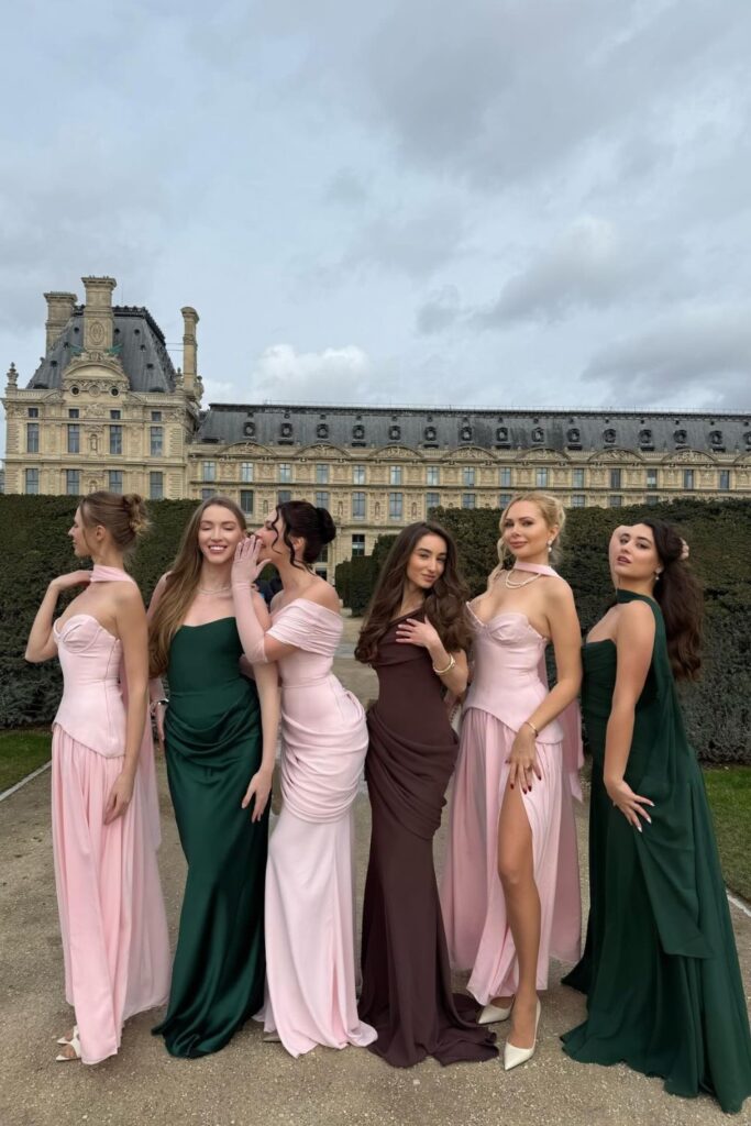 How-to-Tell-Wedding-Guests-What-to-Wear