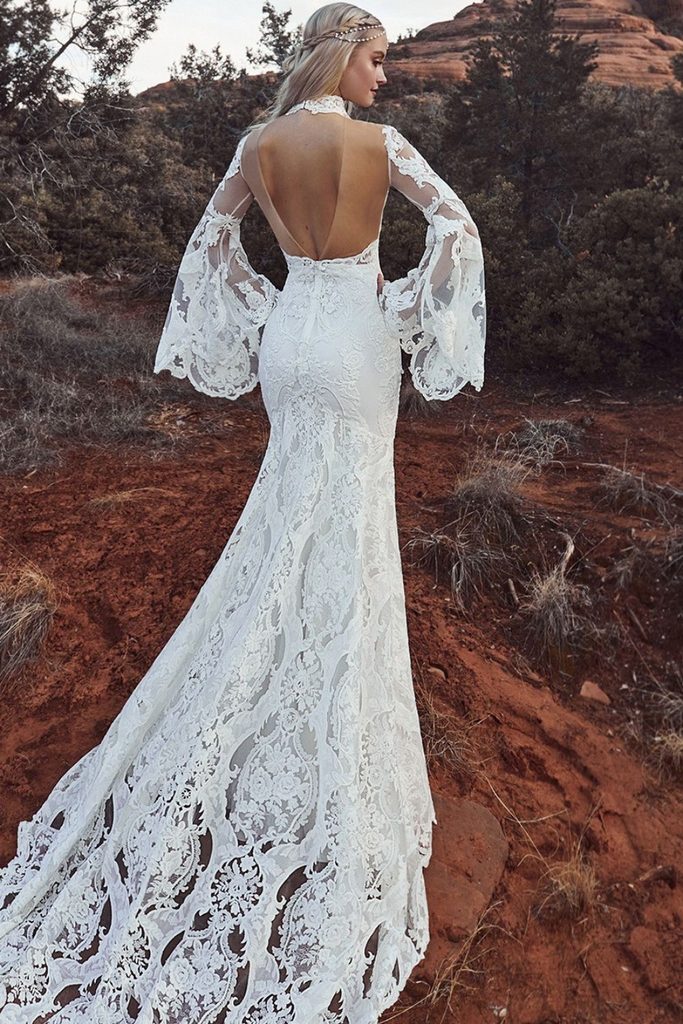 Long-sleeve-wedding-dress