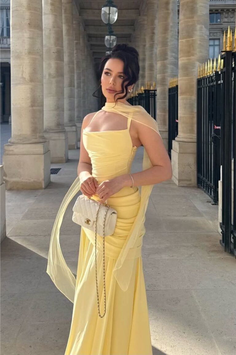 What-to-Wear-to-a-4AM-Wedding-as-a-Guest